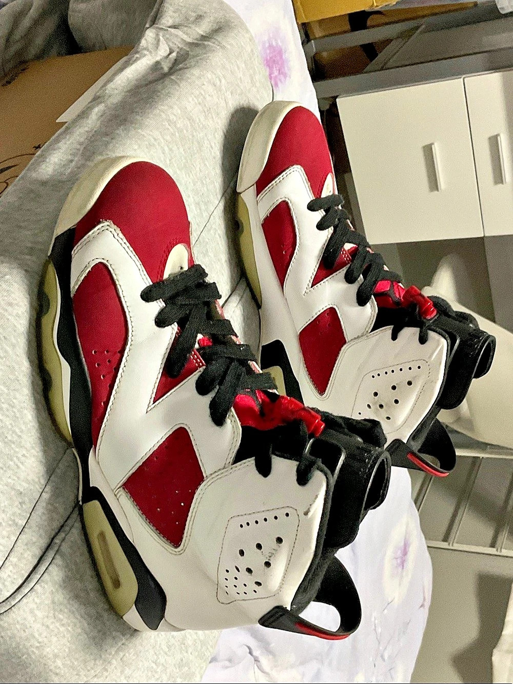 Jordan Air Jordan 6 Retro "Carmine" High-Top Sneakers in Red & White